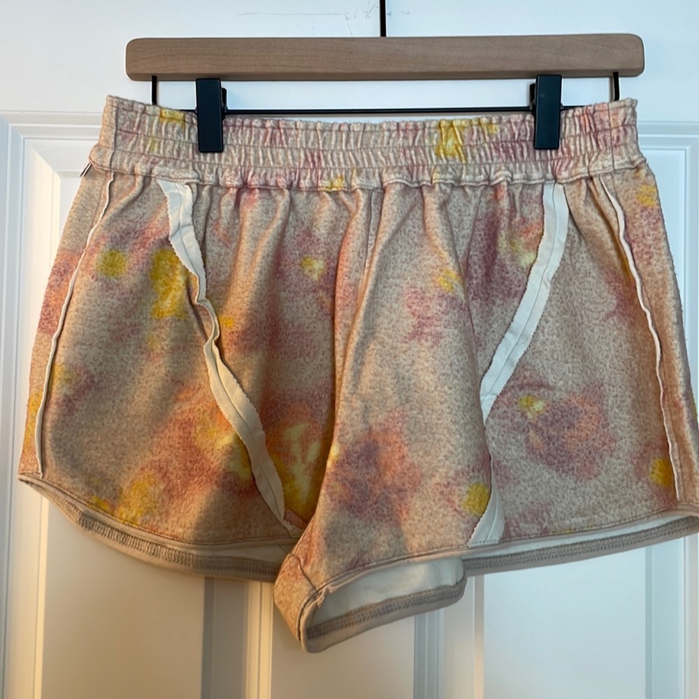 Urban Outfitters Out from Under Women’s Seamed Shorts NWT